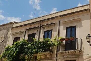 Turist apartmanları Dimora Montalto,indipendente Con Terrazzo Privato