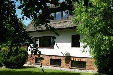 Apartaments turístics Zum Hochufer