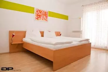 ホテル Pension Schlögl