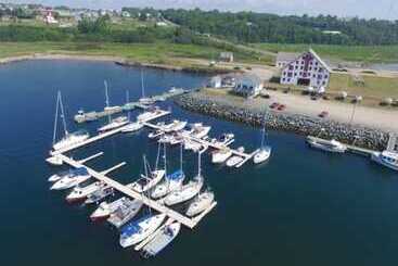 펜션 Room In Guest Room   Room For Renting Inside House   Without Breakfast Provided