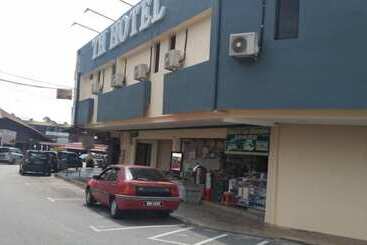 Th Hotel By Oyo Rooms