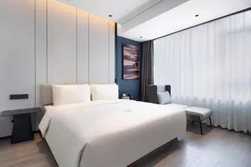 Atour Hotel Dalian Development Zone