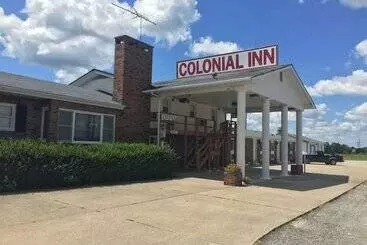 Hotelli Colonial Inn