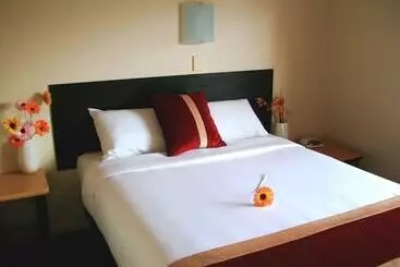 Ann’s Volcanic Motel