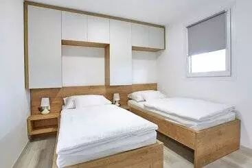 هتل Terme Jezercica