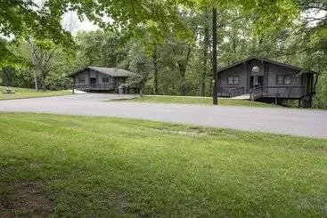 Hotelli Barren River Lake State Resort Park