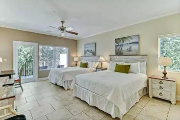 Hotell 2533 Tennis Villas Efficiency