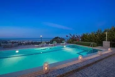 Apartamente turistice Danae Villas