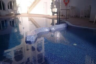 ホテル R2 Bahia Cala Ratjada  Adults Only