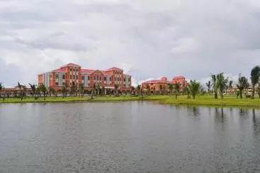 Reşedinta Golden Peacock Resort