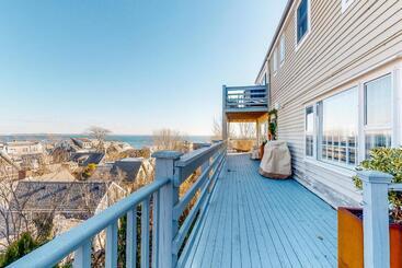 فندق A Room With A View