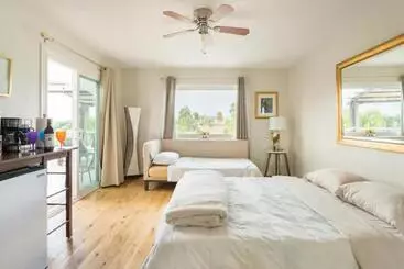 ペンション Magic Villa Overlooking Pool Oasis