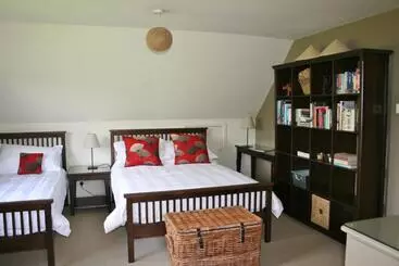 Hare Lodge B&b