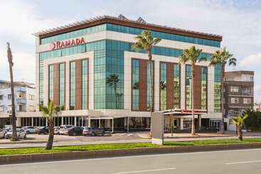 酒店 Ramada By Wyndham Mersin