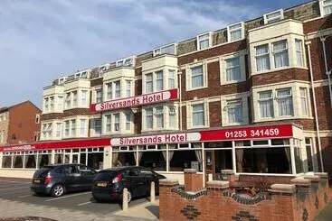 فندق Silversands