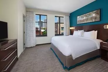 Residence Inn By Marriott Richmond Downtown