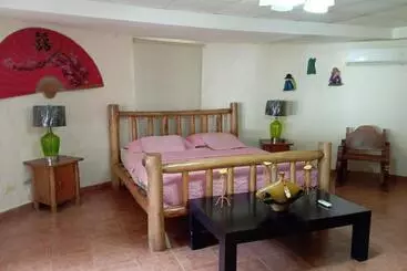 Pension Sunrise Hostel Farallon