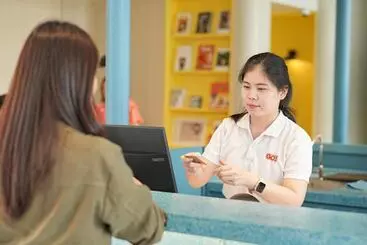 Go! Hotel Bowin At Robinson Lifestyle Bowin