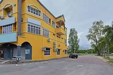 Hotelli Oyo 90672 De Paradise Turtle