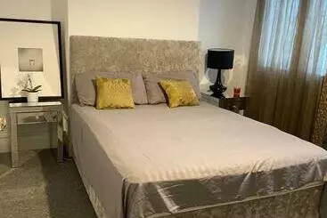 ペンション Hendon Park Apartments In London