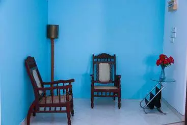 Bed and Breakfast Blue Waves Madiha