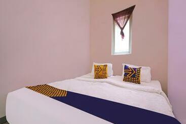 Hotel Spot On 91832 Pondok Aqueduct