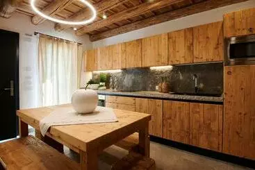 Pension  Brocheta Guest House