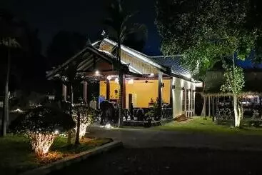 هتل Luangprabang Chanon