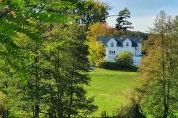 ホテル Garni Haus Schönblick