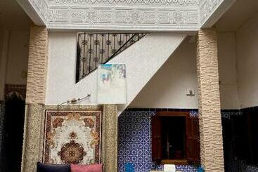 膳宿费 Riad Essalam