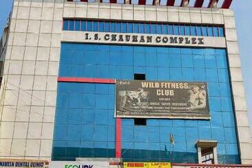 Hotel Oyo 70017 K R Resdiancy