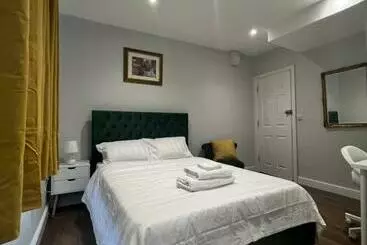 ペンション Dunstable Boutique Guest House