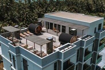 هتل Ataraxis Grand And Spa Fuvahmulah