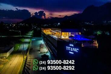 Отель Titanic Penedo