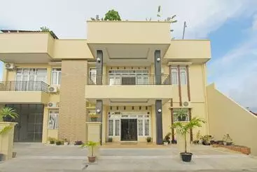 هتل Utama Residence