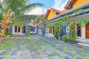 Szálloda Oyo 91738 Ciung Wanara Guest House