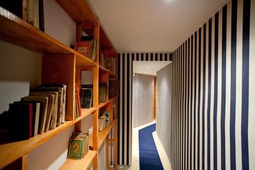 هتل روستایی Red Lake Inn