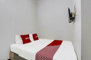 Szálloda Oyo 91729 Griya Monjari