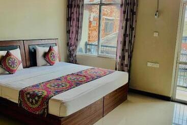 ホテル Elepath Lodge Pinnawala