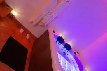 アパートホテル Jacuzzi Bubble Hot