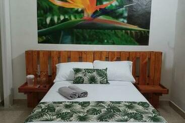 Pension Hospedajes El Jardín De Envigado