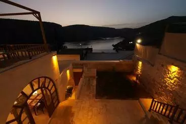 Hotel Cevher Konaği