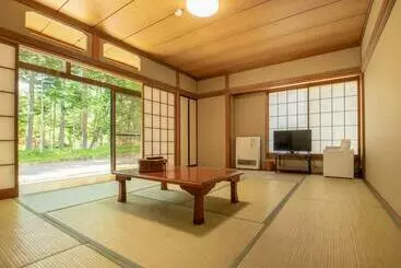 ホテル Yamanaka Lake ｒｙｏｚａｎ   Vacation Stay 32157v