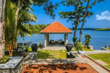 אתר נופש The Niche By Dbi 10 Minutes To The Beach