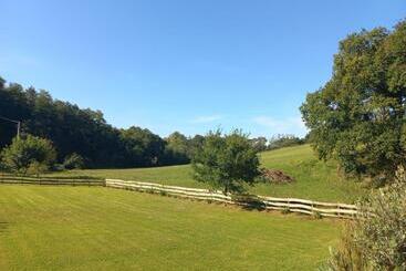 ベッドアンドブレックファースト La Casa Bed&breakfast Entrée Indépendante 26m2 Calme Proche De Tout Wifi Parking Privé Jardin Terras