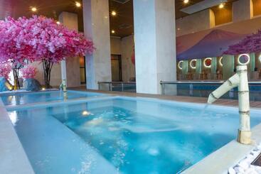 Отель The Yanné, Onsen