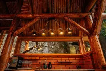 Pensió Casa Cheile Dâmbovicioarei   Cabana 1