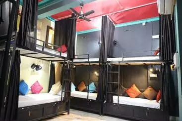 Hospedaria Sant Kripa Backpackers
