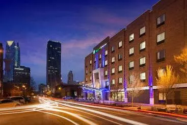 Hotelli Holiday Inn Express & Suites Oklahoma City Downtown   Bricktown, An Ihg