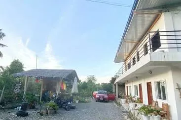 هاستل Coconut Inn Moalboal